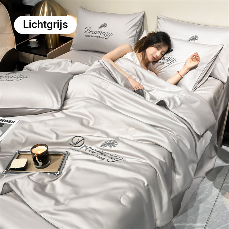 CoolBreeze – Ice Silk Cooling Duvet for Ultimate Sleep Comfort