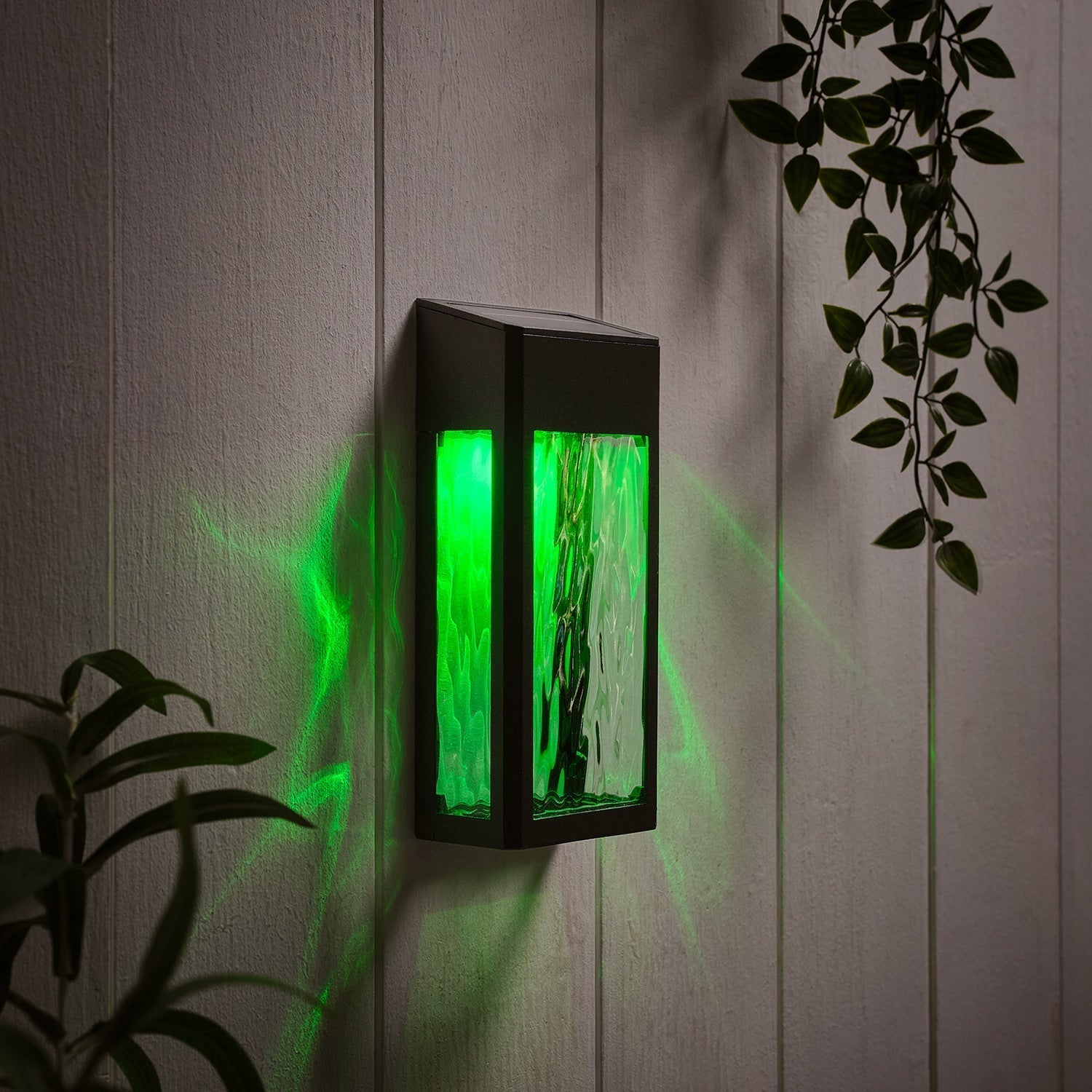 LumiGlow - Stylish solar wall light for your summer garden