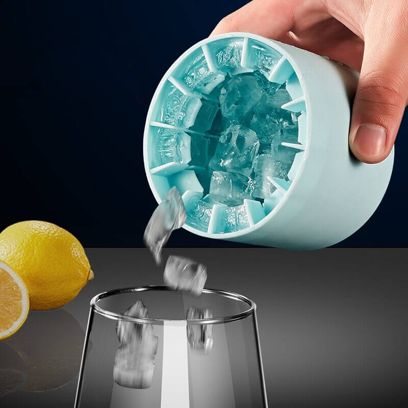50% OFF | FrozenIce™ - Portable silicone ice cube maker with lid