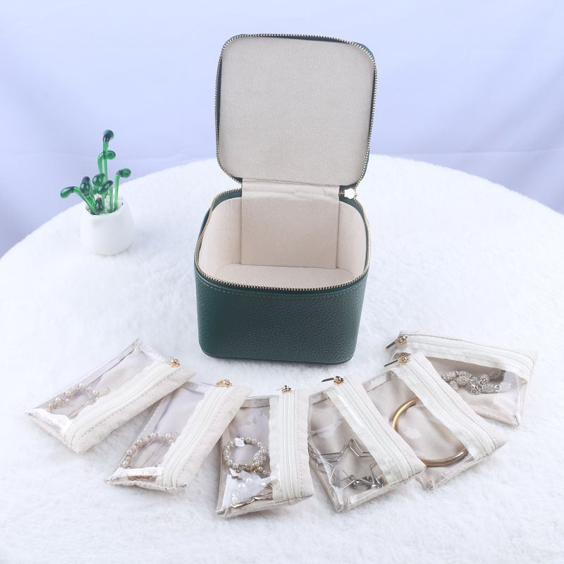 GlamCase – Your Jewelry, Safe & Stylish On the Go!