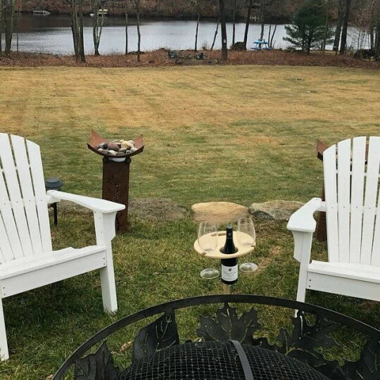 WineMate - your stylish companion for outdoor wine enjoyment
