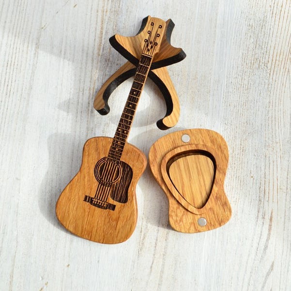 50% DISCOUNT | GuitarHolder™ - Guitar pick holder +3 free picks