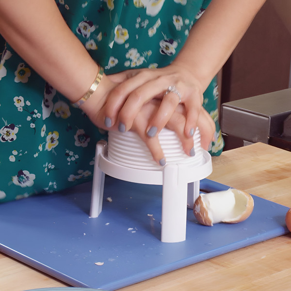 QuickPeeling – Perfectly Peeled Eggs in Seconds