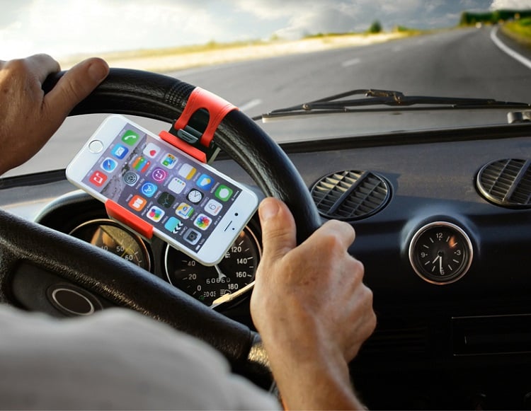 CruiseSafe – Always Keep Everything in Sight While Driving