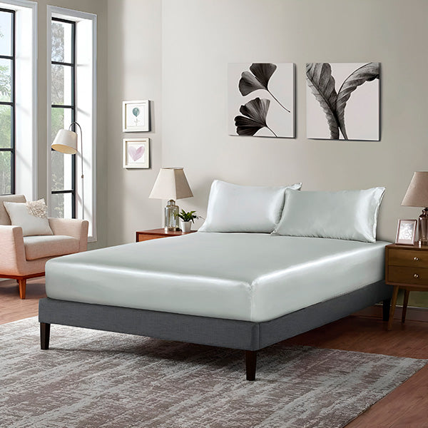 DreamSilk Set – The Ultimate Silk-Feel Bedding for Restful Nights