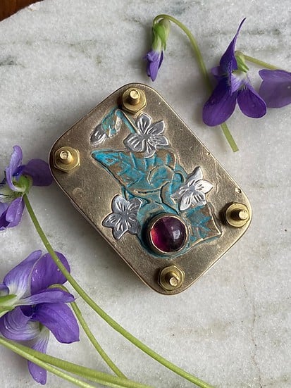 FloraKeep – Preserve Your Favorite Blossoms Forever!
