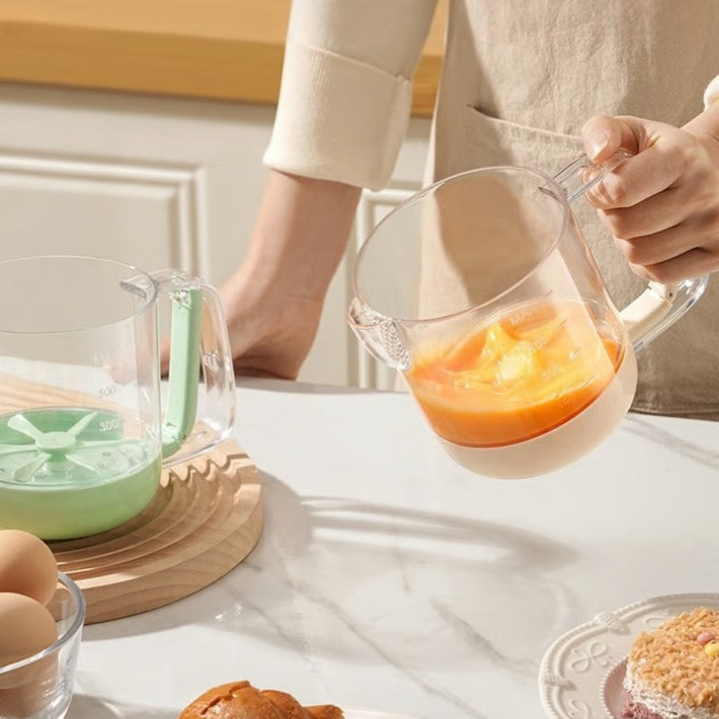 MixMaster Cup – Effortless Mixing, Measuring, and Filtering in One!