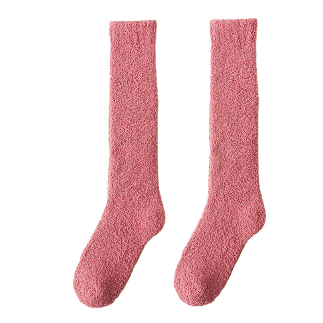 FrostEase – Warmth & Comfort for Your Feet