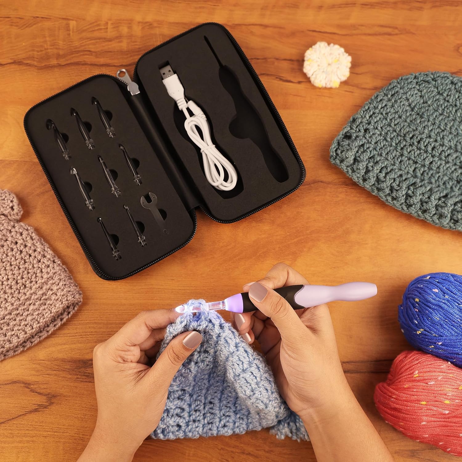 BrightLoop – Crocheting without eye strain, in any light!