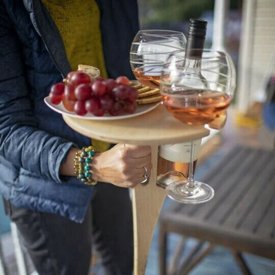 WineMate - your stylish companion for outdoor wine enjoyment