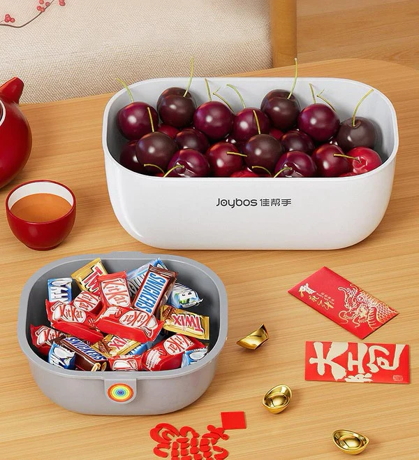SnackShell – Stylish Snacking Without the Mess
