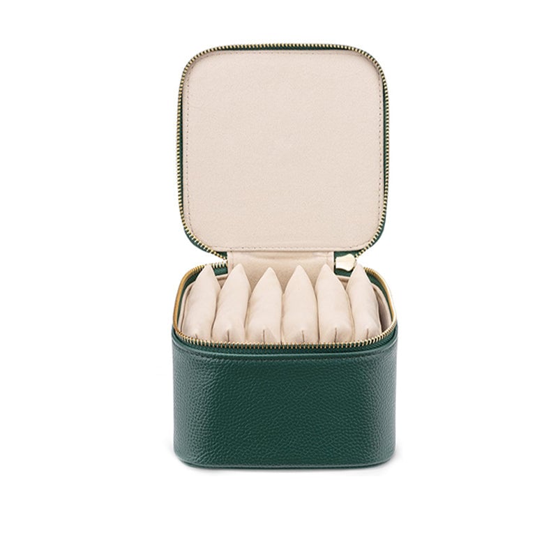 GlamCase – Your Jewelry, Safe & Stylish On the Go!