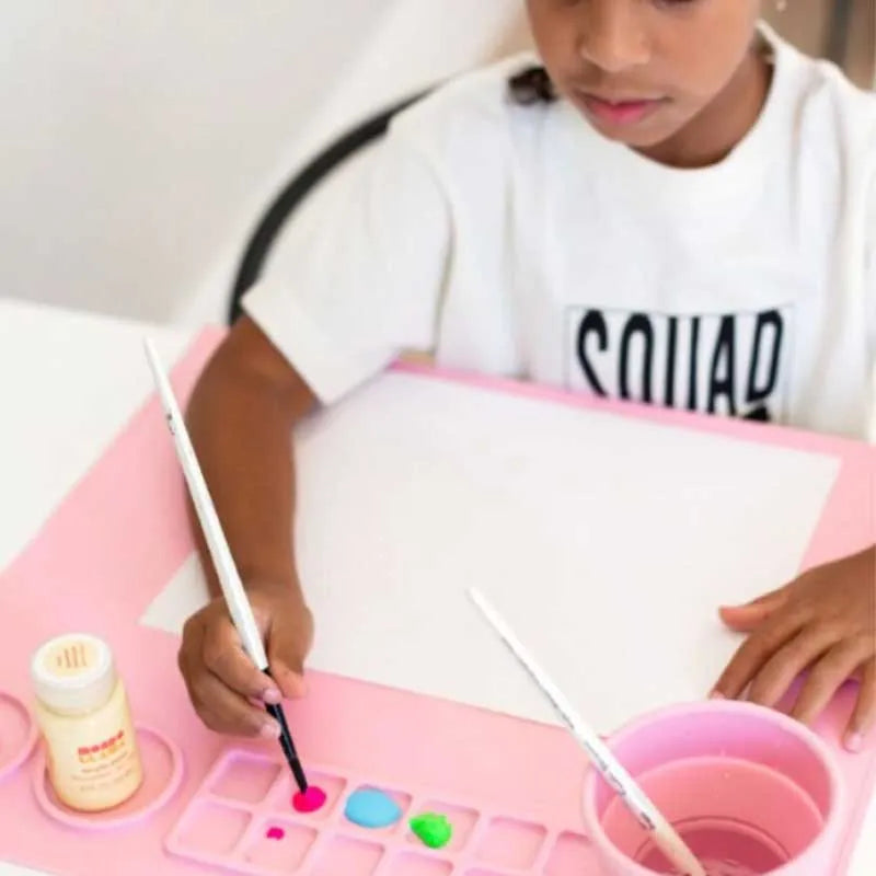 ArtMat - order, color and creativity in one mat