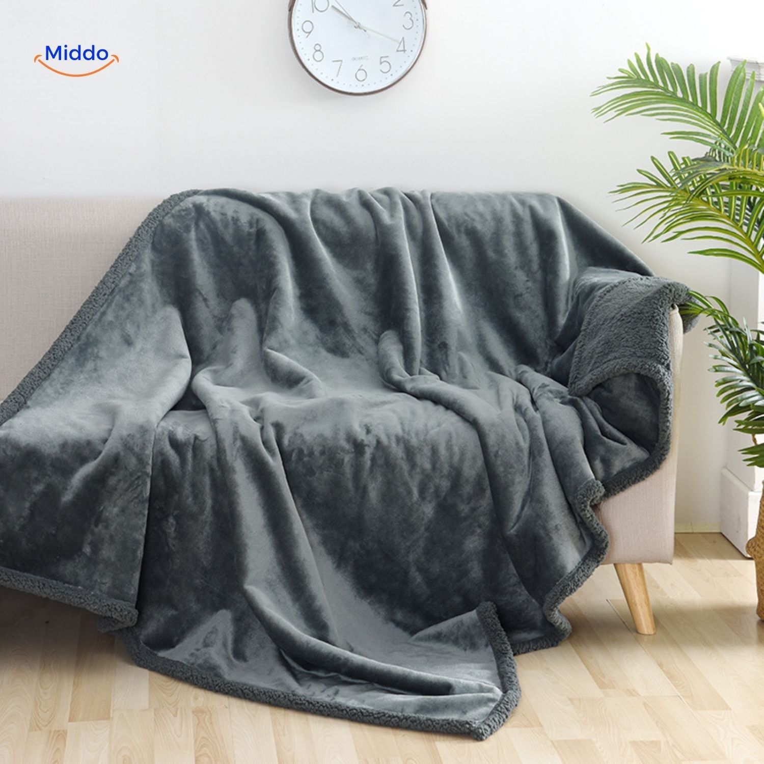 CozyDry – The discreet, waterproof comfort blanket made of cotton velour