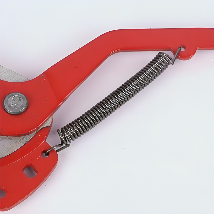 TreeTrim - Cut high branches safely from the ground!