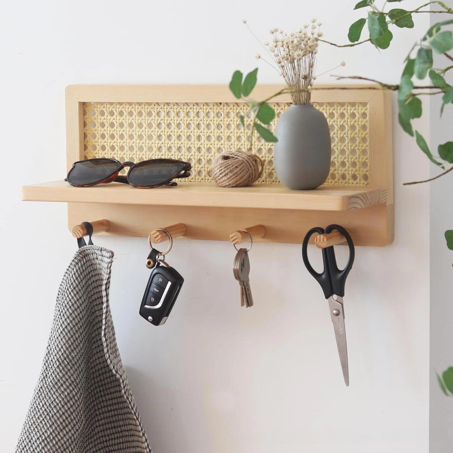WeaveRack - Wall shelf made of wood and rattan