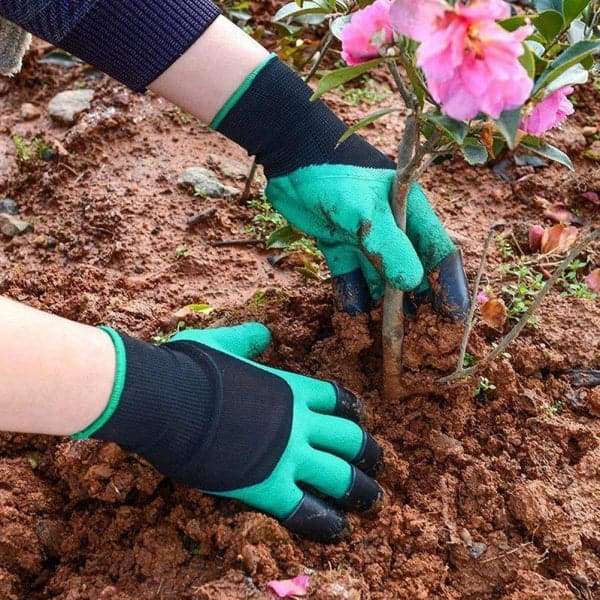 PlanterGlove - Gardening gloves with claws