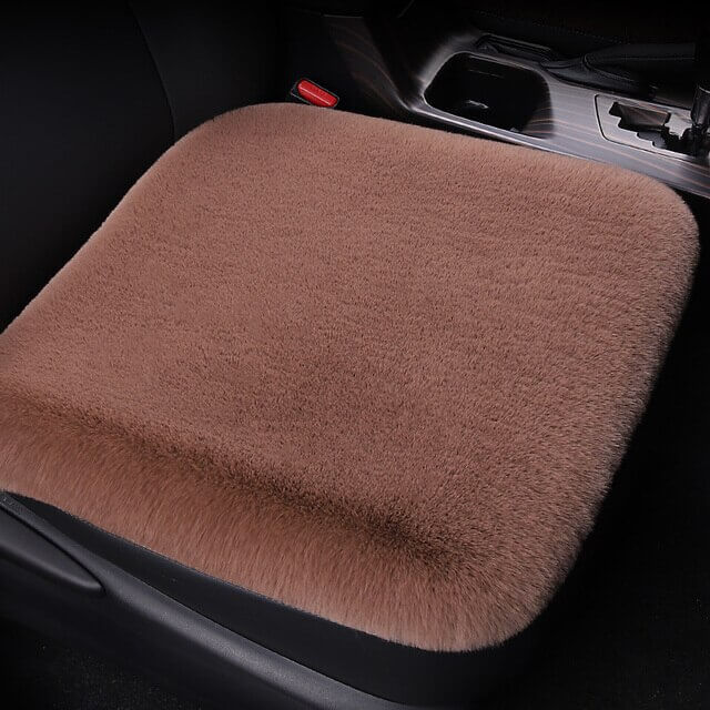WoolNest – The Ultimate Comfort Cushion for Every Seat