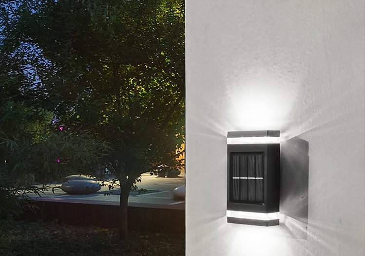 SolarGlo - Wireless light for garden & terrace