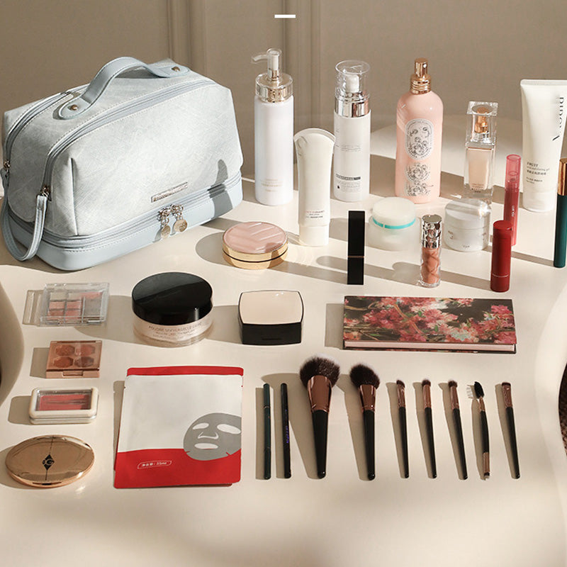 ChicCarry – Organized Beauty in Every Bag