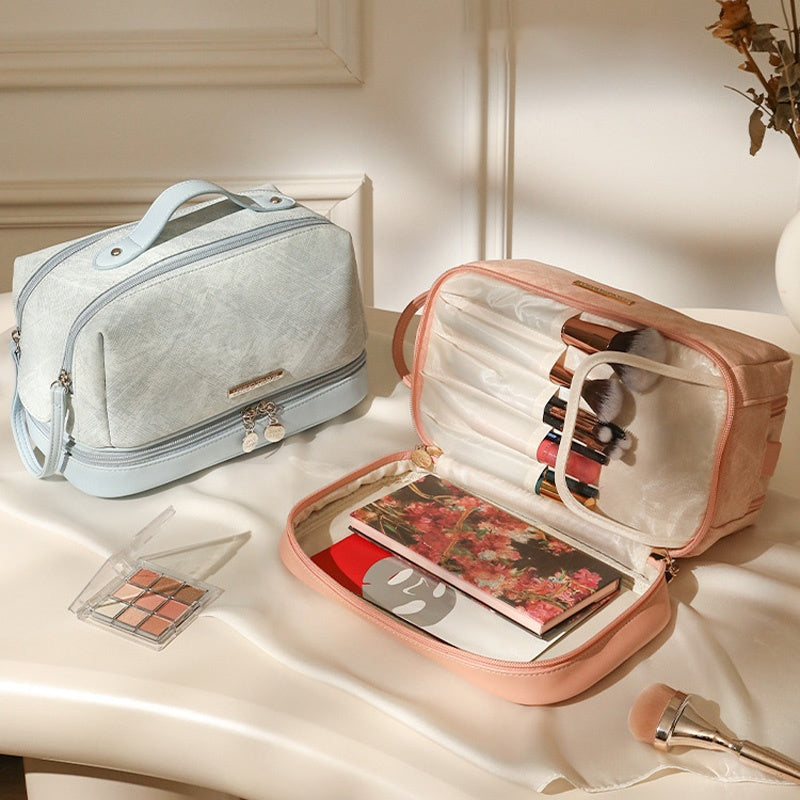 ChicCarry – Organized Beauty in Every Bag